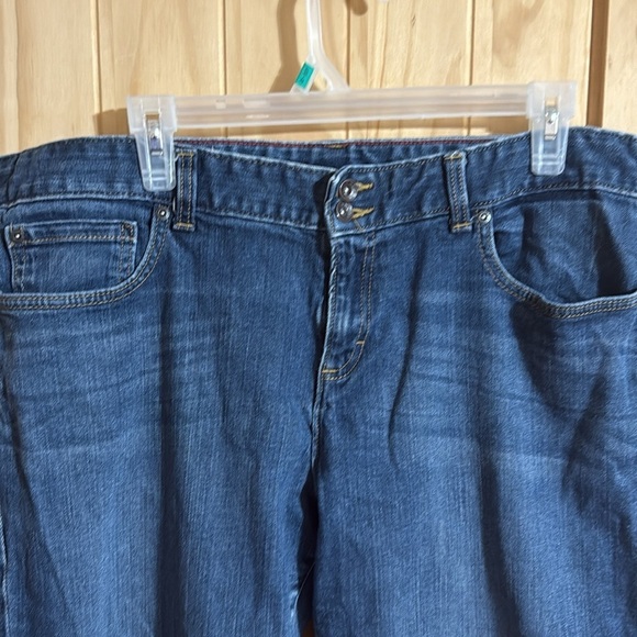 TOMMY Hilfiger Modern Bootcut Classic Blue Women's Jeans - Picture 3 of 6